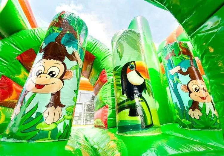 Springkussen Huren | Safari |  5,5 m x 5,0 m x 3,7 m | Geschikt Voor 12 Personen - Jump Express