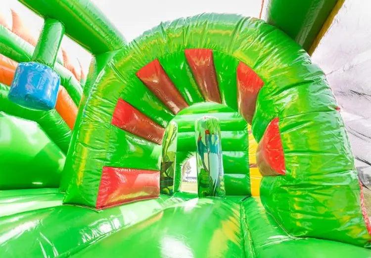 Springkussen Huren | Safari |  5,5 m x 5,0 m x 3,7 m | Geschikt Voor 12 Personen - Jump Express